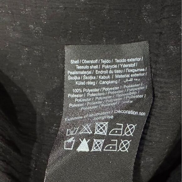 Vero Moda Black Semi Sheer Cheetah Button Up Top Women’s Small - Picture 3 of 3